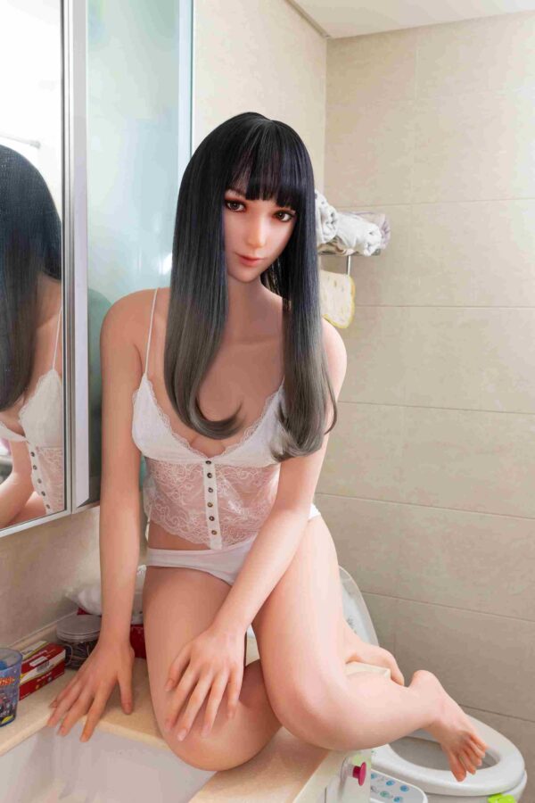 Ellie 163cm C Cup Silicone Doll